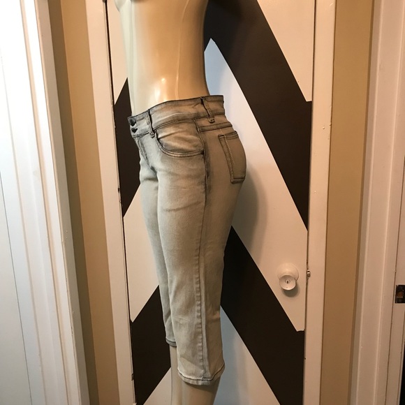 NWOT FUBU COLLECTION  distressed JEANS - Picture 2 of 8